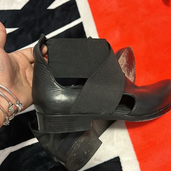 Kenneth Cole - Picture 4 of 5